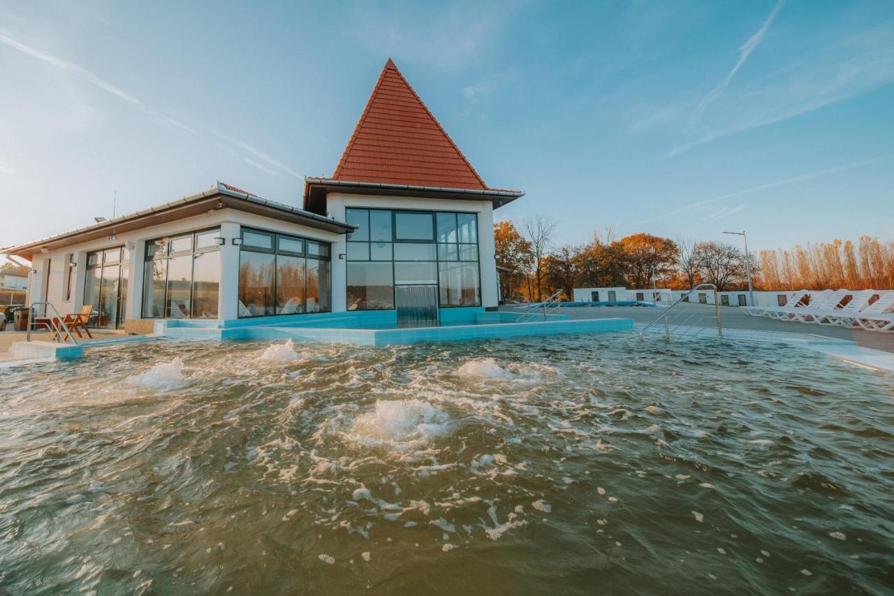 Termal Kre-Spa Sînnicolau de Munte Exterior foto